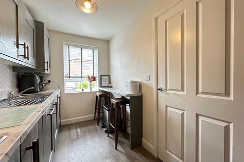 3 bedroom terraced house for sale, Greencroft Lane, Hyde, Manchester , Greater Manchester, SK14 3GL