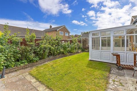 3 bedroom detached bungalow for sale, Windsor Mews, New Romney, Kent