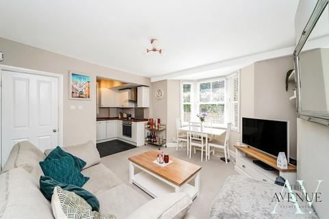 1 bedroom ground floor flat for sale, Burton Road, London, Greater London, SW9