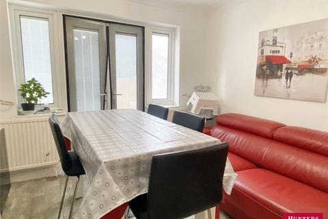 2 bedroom maisonette for sale, Connaught Road, Barnet, Hertfordshire, EN5