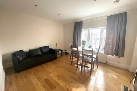 2 bedroom flat to rent, High Street, Barnet, EN5