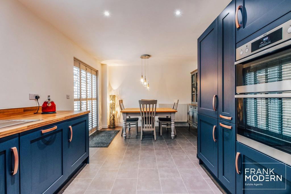 Kitchen / Diner