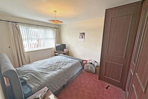 2 bedroom flat for sale, Millbrook, North Shields, Tyne and Wear