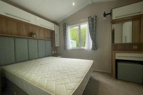 2 bedroom static caravan for sale, Beech Hollow, Lake Road LA23