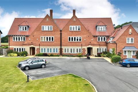 2 bedroom apartment for sale, Meols Drive, Hoylake, Wirral, Merseyside, CH47