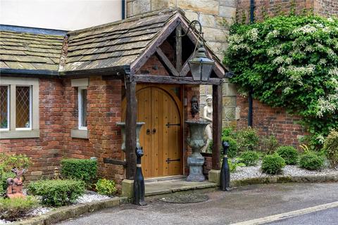 9 bedroom detached house for sale, Featherstall Road, Littleborough, OL15