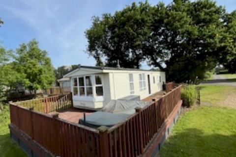 2 bedroom static caravan for sale, 10 Willow Lake, Wortwell IP20