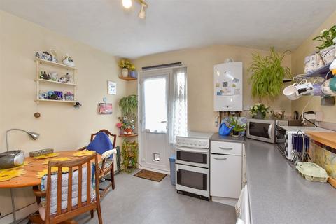 1 bedroom flat for sale, Gordon Road, Worthing, West Sussex