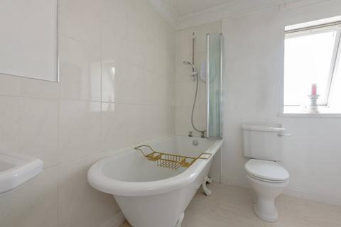 7/5 The Square, East Linton, EH40 3AD