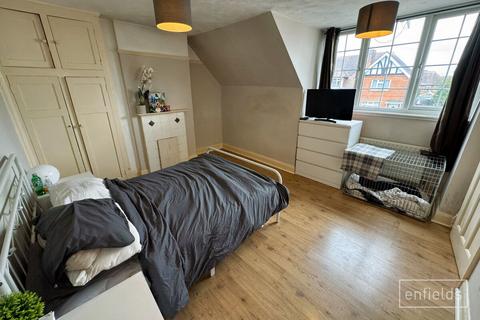 49 Alder Road, Southampton, SO16 5EG
