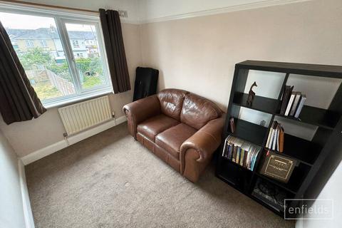 49 Alder Road, Southampton, SO16 5EG