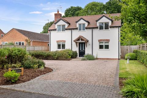 3 bedroom detached house for sale, Jury Lane, Martley, Worcester