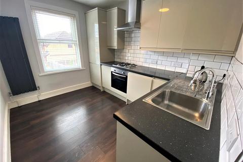 1 bedroom maisonette for sale, Derby Road, Enfield, EN3 4AW