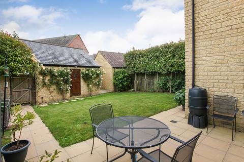 38 Summers Way, Moreton-in-marsh, GL56 0GA