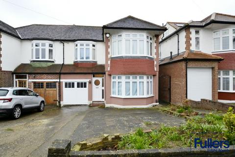 5 bedroom semi-detached house for sale, Prince George Avenue, London N14