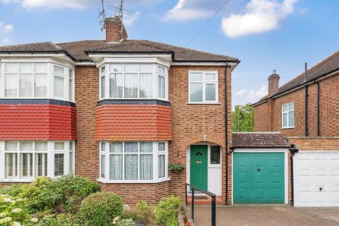 3 bedroom semi-detached house for sale, Bosworth Road, Barnet, EN5