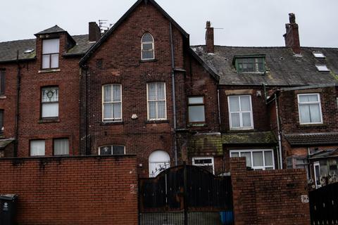 7 bedroom detached house for sale, Queens Road, Oldham OL8