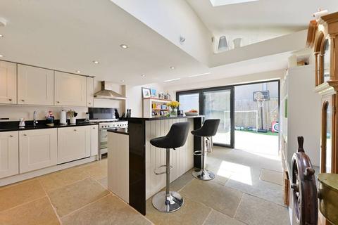 4 bedroom terraced house to rent, Palmerston Road, Wimbledon, London, SW19