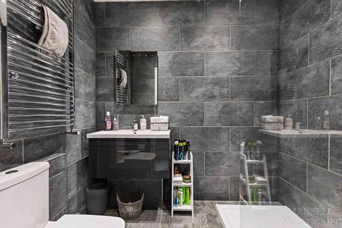 2 Riverside, Forest Row, RH18 5HB