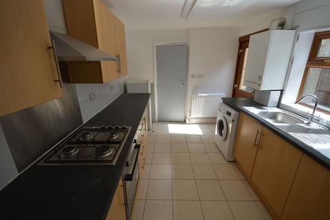 1 bedroom flat to rent, Ley Street, Ilford