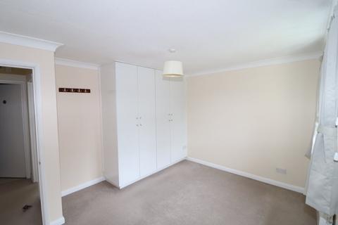 1 bedroom flat to rent, Alexandra Park, Queen Alexandra Road HP11