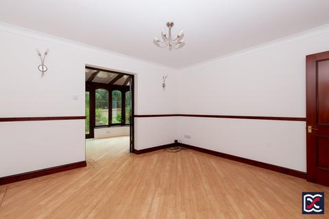 5 bedroom detached house for sale, Drayton Park, Daventry NN11