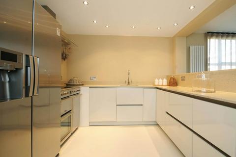 3 bedroom apartment to rent, Boydell Court, St John's Wood Park, St John's Wood, London, NW8