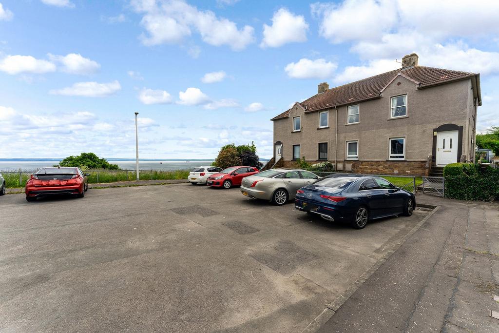 Cook Street, Dysart, KY1 2 bed flat for sale £84,000