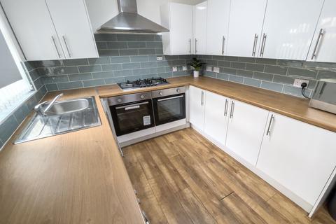 2 bedroom house share to rent, Albert Edward Road, L7 8SA,