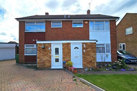 3 bedroom semi-detached house to rent, Dukes Close, Ashford, Surrey, TW15