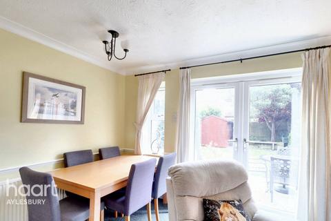 3 bedroom detached house for sale, Chaffinch, Aylesbury