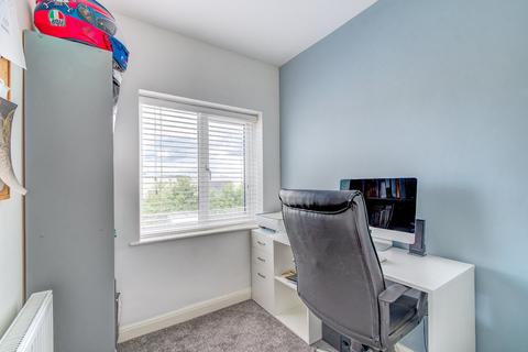 196 Studley Road, Redditch, B98 7HL
