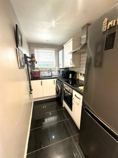 1 bedroom maisonette for sale, Kilross Road, Bedfont