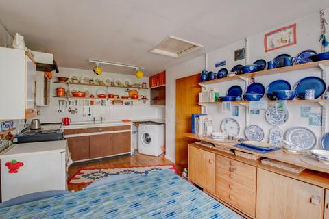45 Westfields, Catshill, Bromsgrove, B61 9HJ