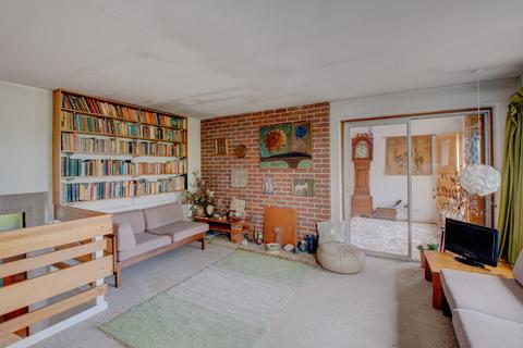 45 Westfields, Catshill, Bromsgrove, B61 9HJ