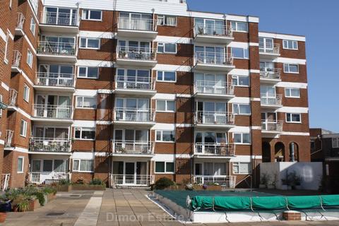 2 bedroom flat for sale, Leventhorpe Court, Elmhurst Road, Gosport