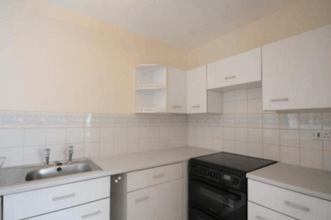 2 bedroom flat to rent, Bow Arrow Lane, Dartford DA2