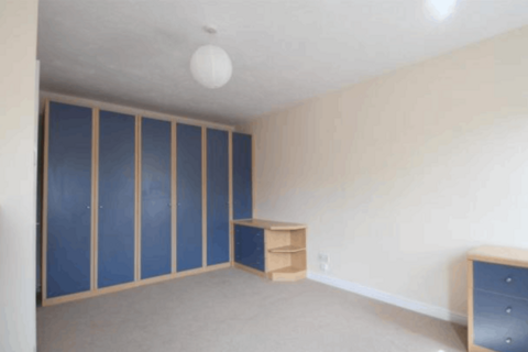 2 bedroom flat to rent, Bow Arrow Lane, Dartford DA2