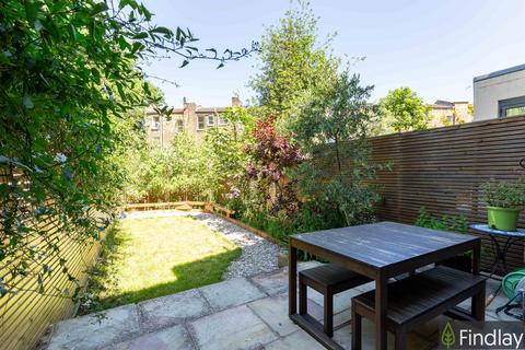 3 bedroom terraced house to rent, Penpoll Road, London Fields  E8