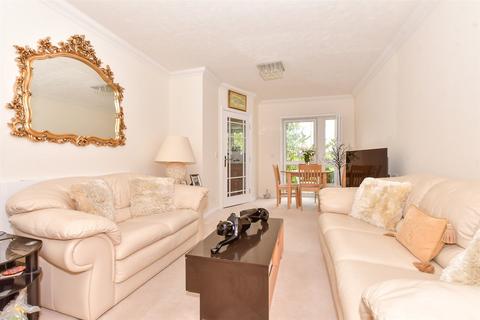 1 bedroom ground floor flat for sale, Ark Lane, Deal, Kent