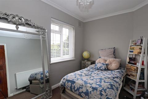 8 Miller Road, Croydon, CR0 3JY
