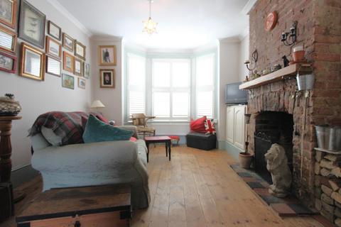 48 Mayers Road, Walmer, Deal, CT14 7RH