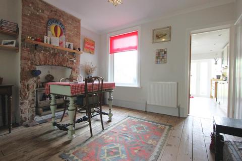 48 Mayers Road, Walmer, Deal, CT14 7RH