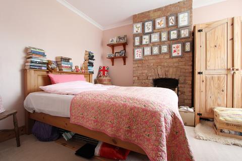 48 Mayers Road, Walmer, Deal, CT14 7RH