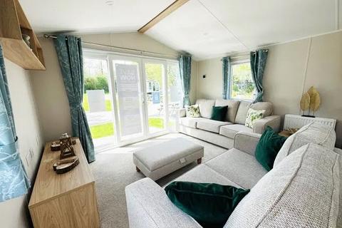 2 bedroom bungalow for sale, Hedley Wood Holiday Park, Holsworthy EX22