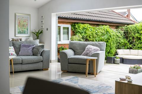 5 Applecross Close, Birchwood, Warrington, WA3 6UX