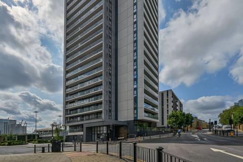 1 bedroom flat to rent, Horizons Tower, Canary Wharf, London, E14