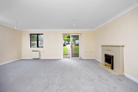 1 bedroom flat for sale, Montargis Way, Crowborough, TN6