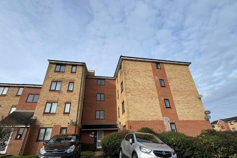 Studio to rent, Prestatyn Close, Stevenage SG1