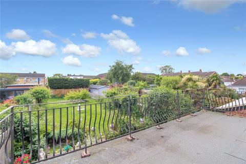 4 bedroom detached house for sale, Briarwood Drive, Leigh-on-Sea, Essex, SS9